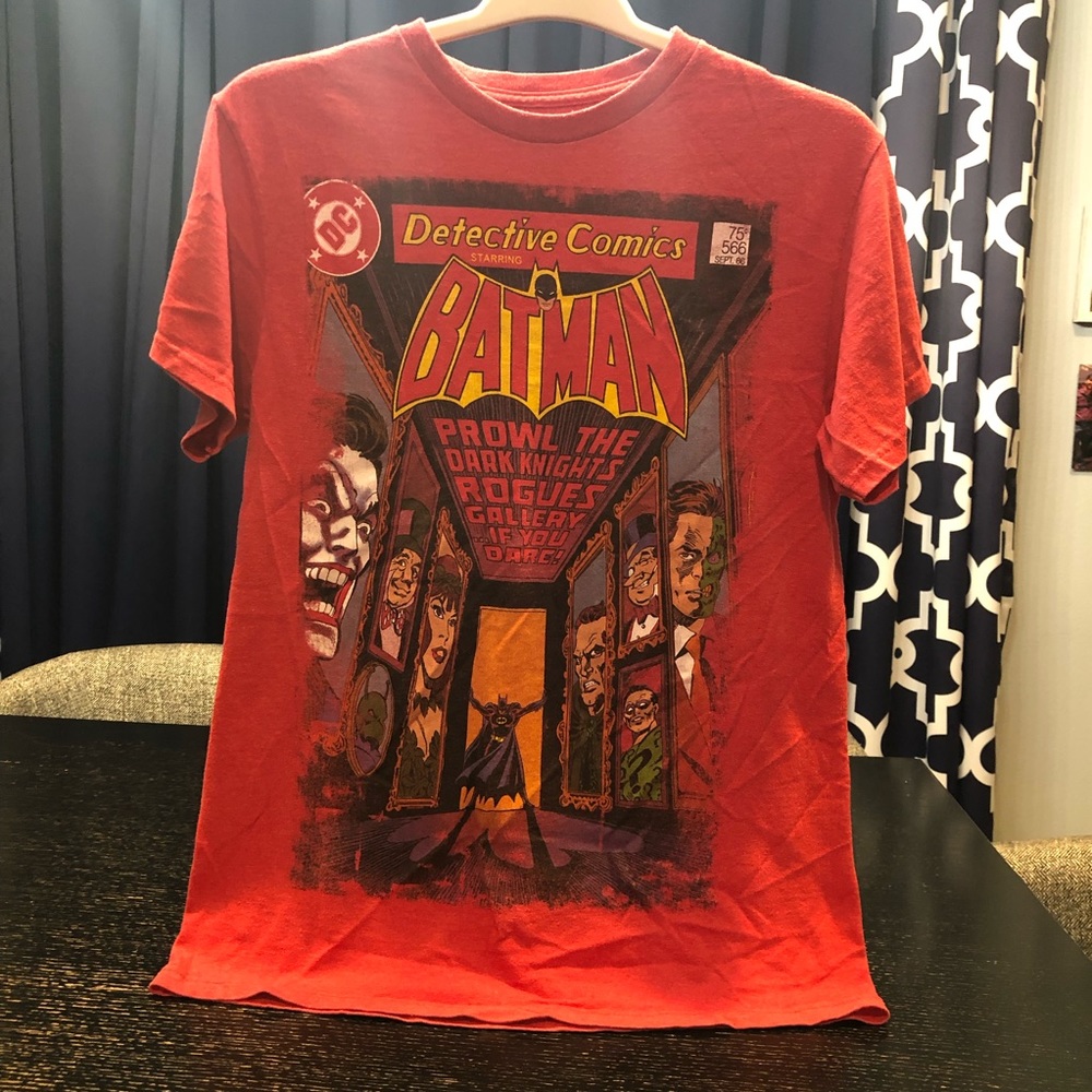 ❤️‍🔥2/$16❤️‍🔥 DC Comics Men’s t-shirt (Medium)